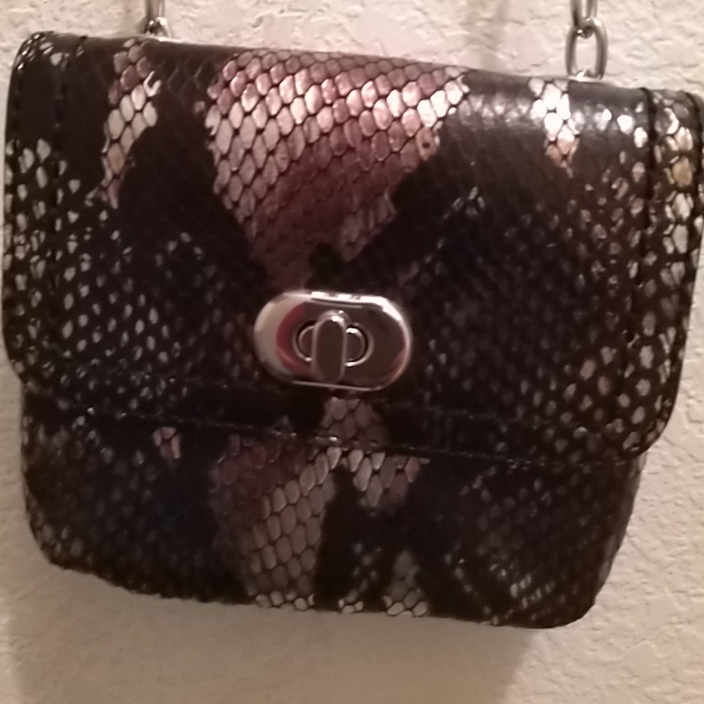 Banana republic purse